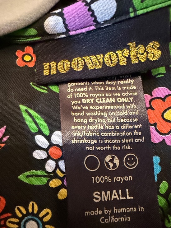 Super sonic Black Floral-Pattern Short Sleeve button up shirt - Picture 2 of 4